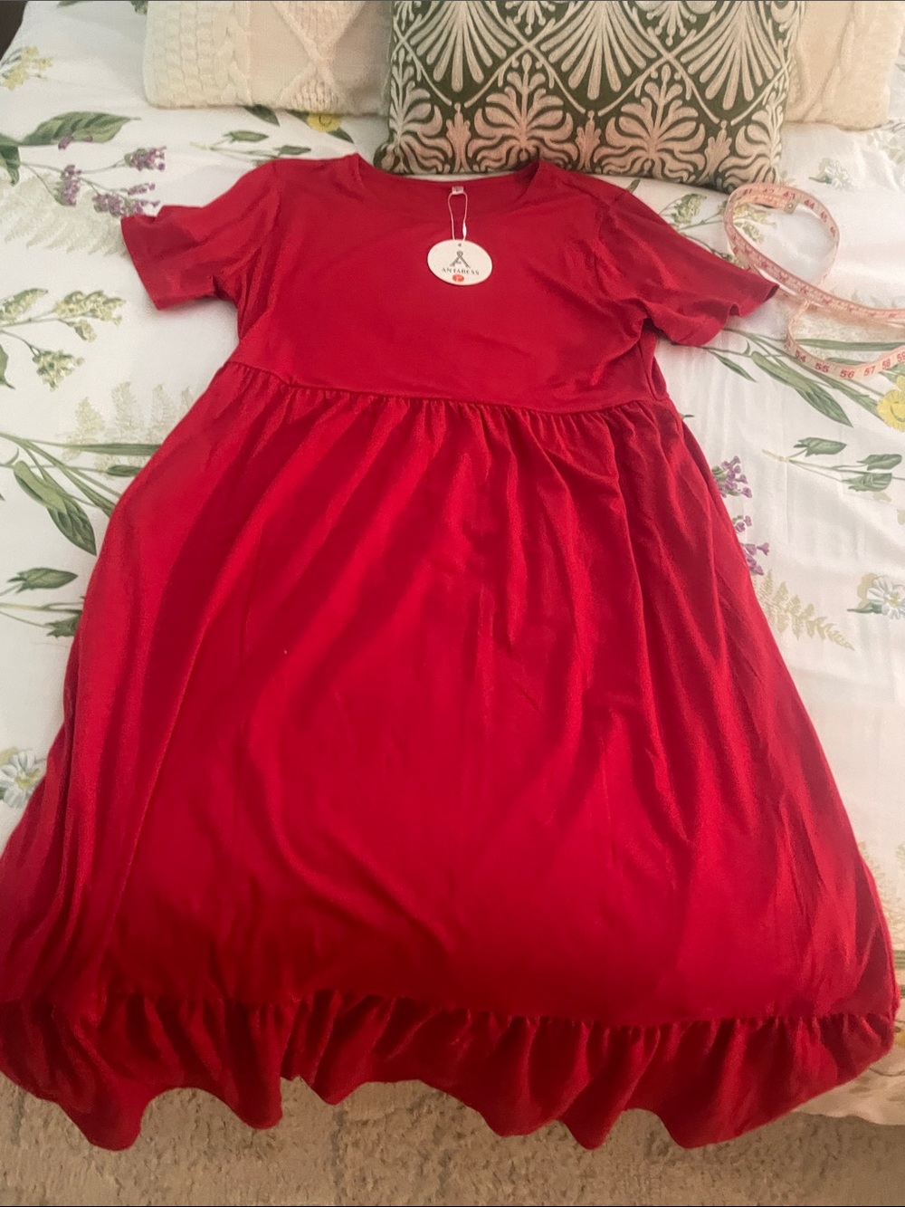 Women's Red Short-Sleeve Maxi Dress with Ruffle Hem size L